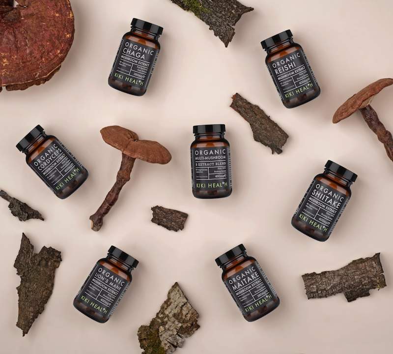 Descobre os benefícios de Lion's Mane, Reishi e Cordyceps para a saúde masculina. Guia completo sobre cogumelos funcionais em 2026.